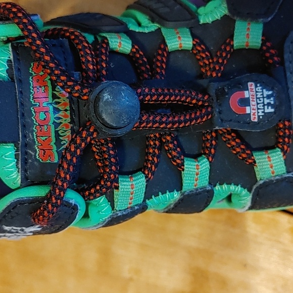 Boys Solar Quest Black Multi Sandals Size 11 - Picture 3 of 9